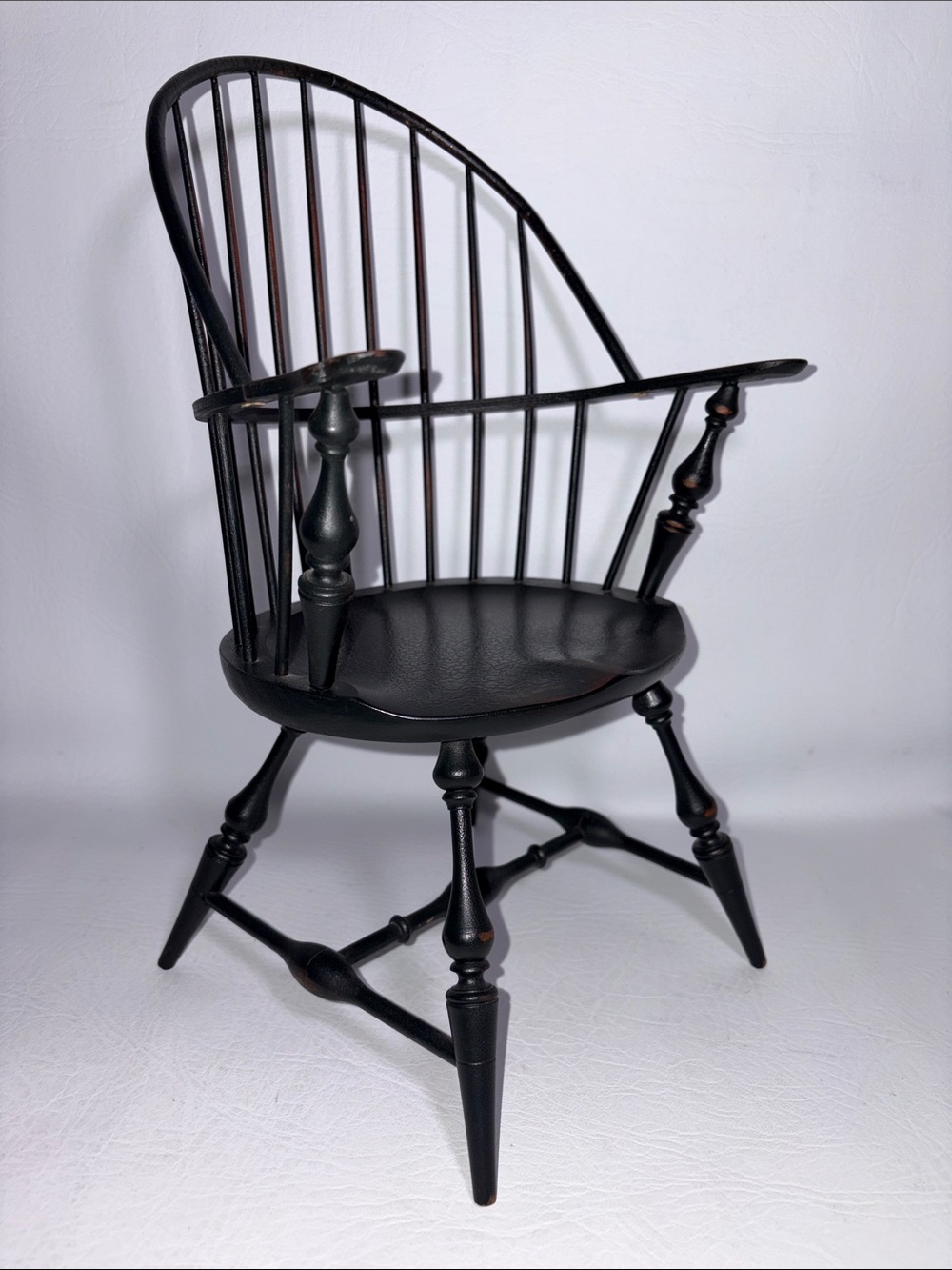 River Bend Chair Company Miniature 13.5” Continuous Arm Wood Windsor Chair